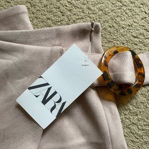 Zara blush faux suede skort with buckle. New with tags